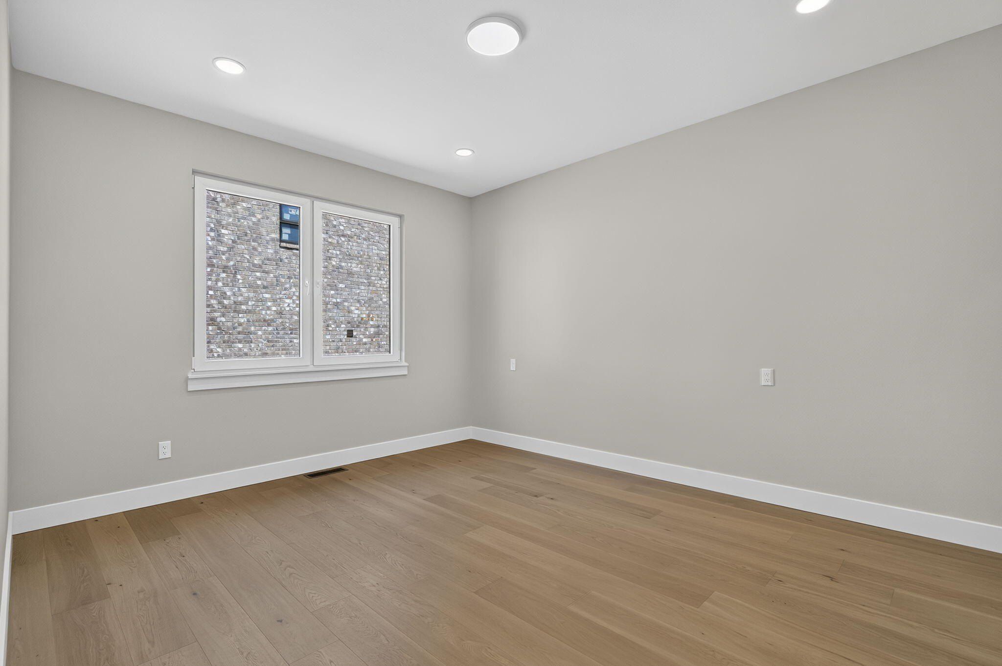 2050 N Silver Charm Avenue. Springfield, MO 65802