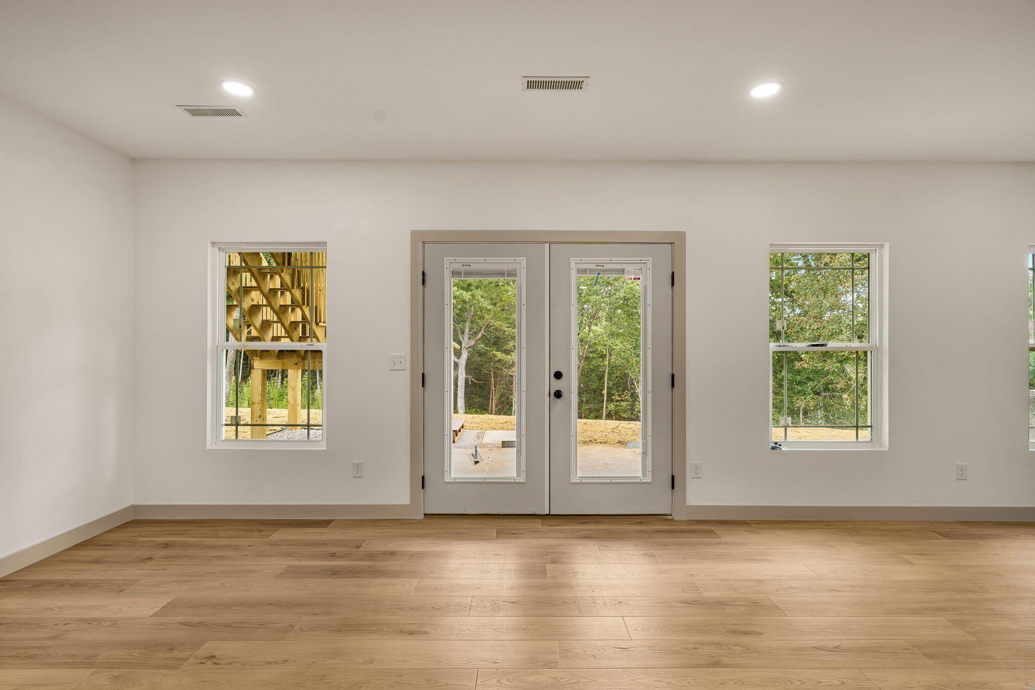 959 Cochise Drive. Holts Summit, MO 65043