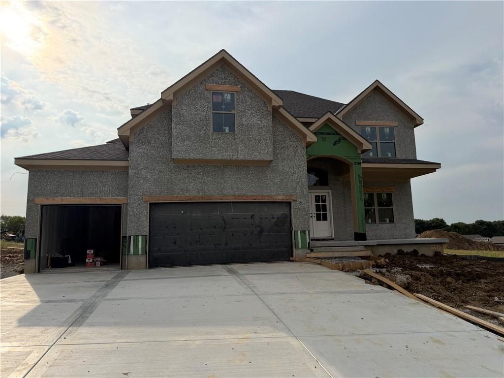 12675 Nw Bittersweet Drive. Platte City, MO 64079