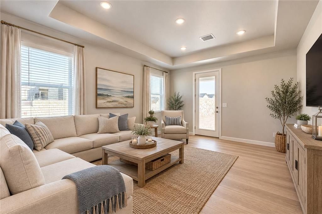 1231 Saddle Court. Raymore, MO 64083