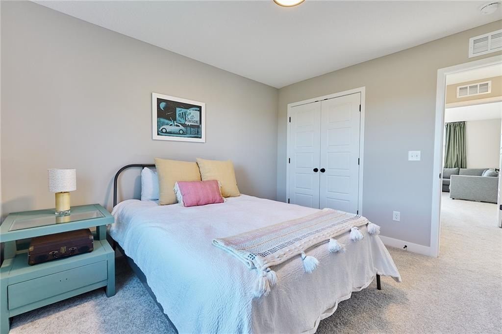 404 Woodview Drive. Raymore, MO 64083