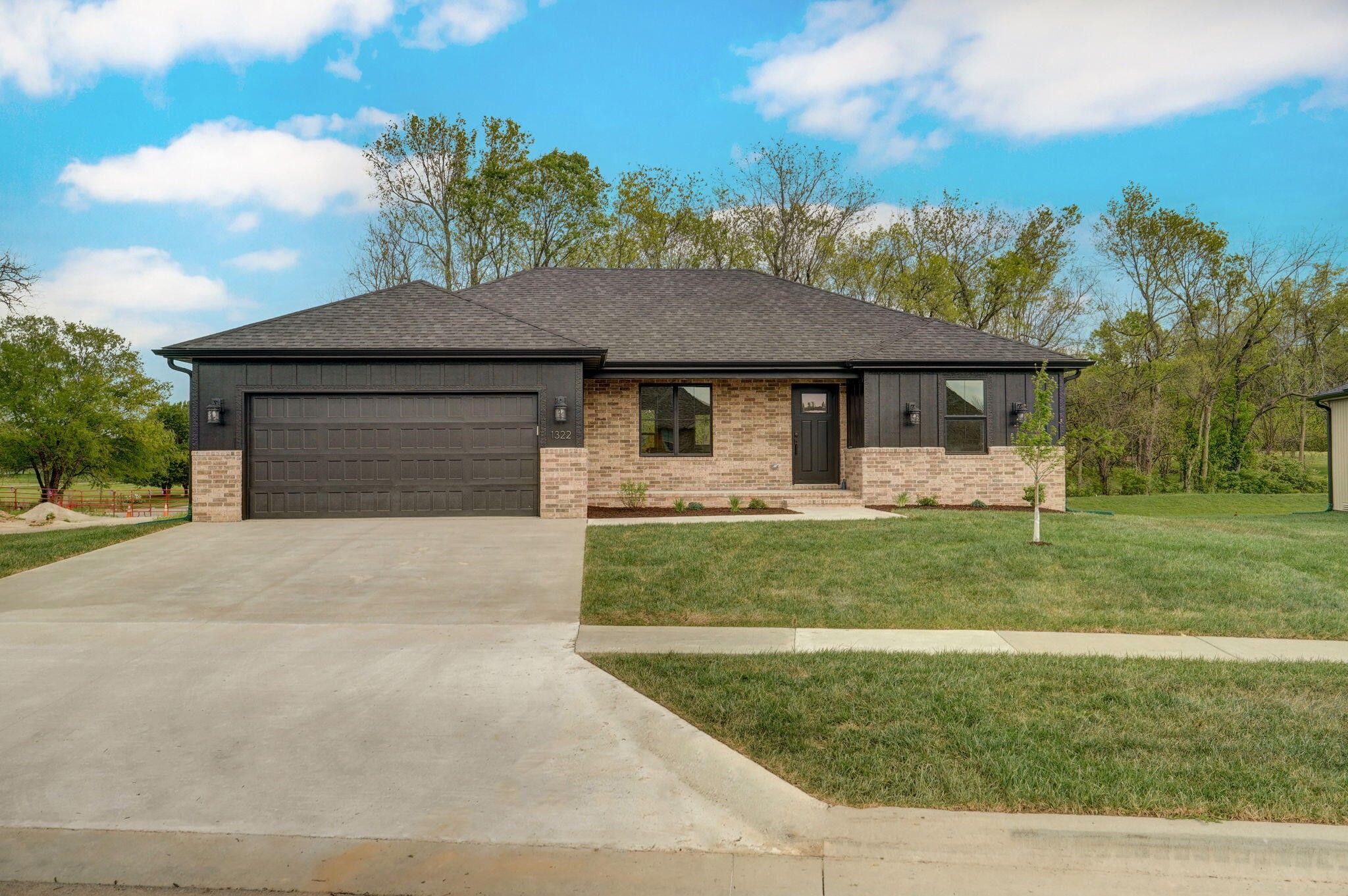 1322 South Tanner Avenue. Springfield, MO 65802