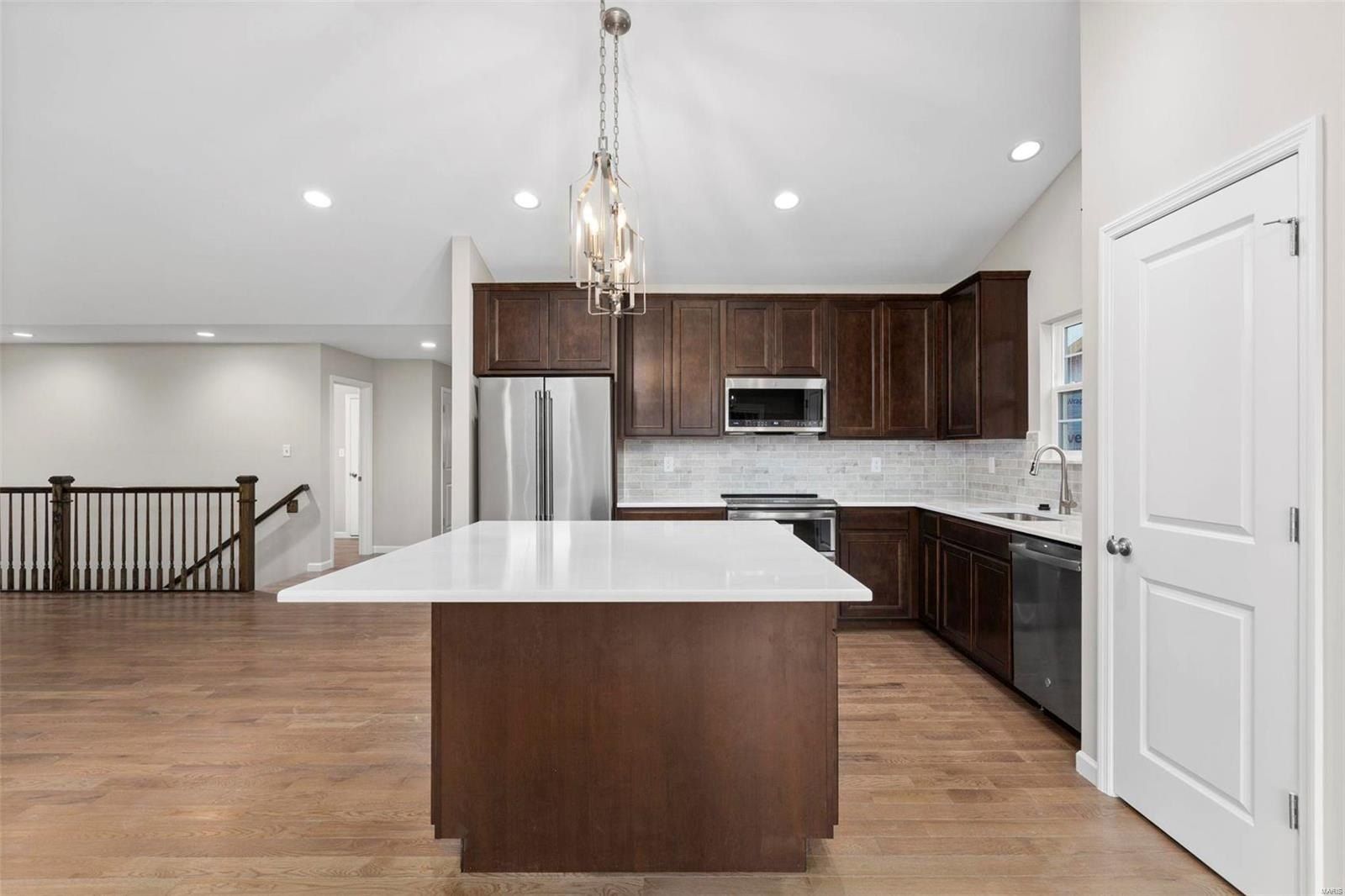 18409 Boone Ridge Manor Drive. Truesdale, MO 63380