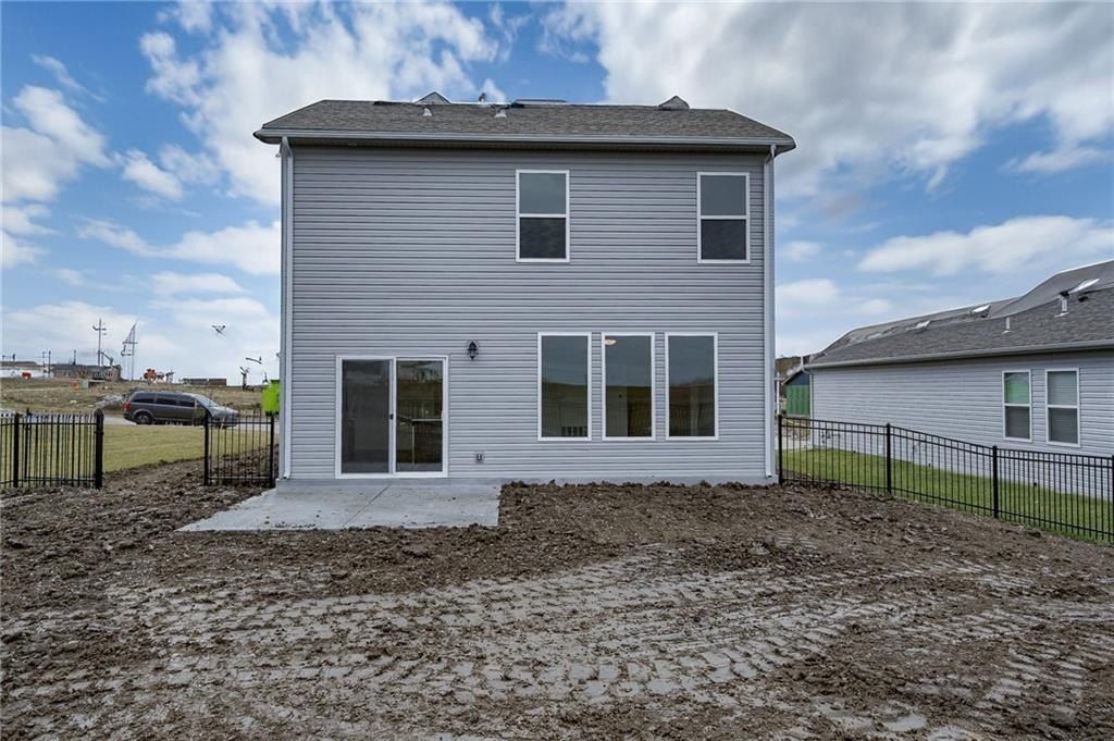 27109 E Oak View Drive. Lees Summit, MO 64086