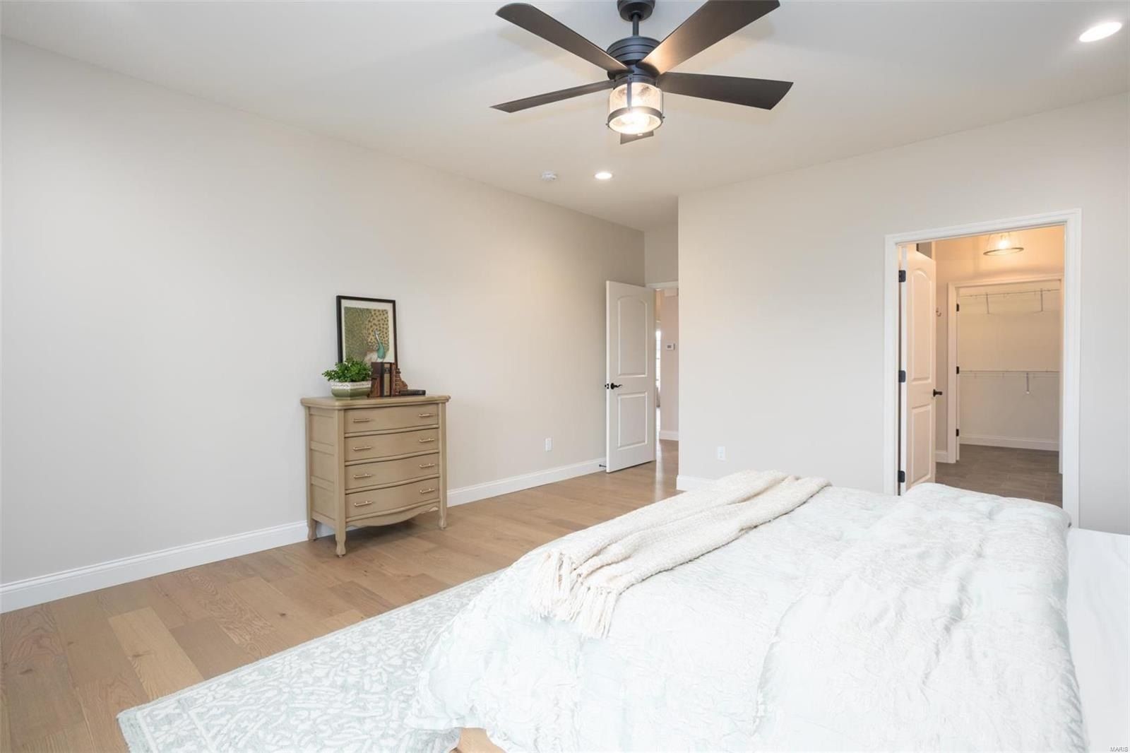 190 Santa Elena Drive. Wentzville, MO 63385