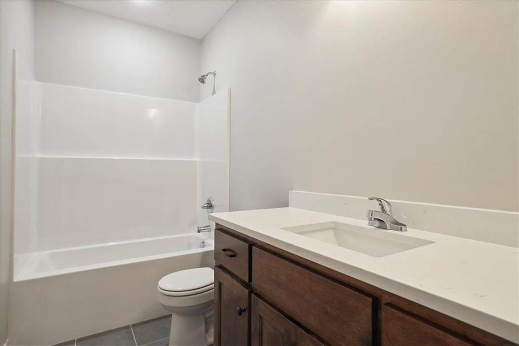 508 Whitetail Court. Smithville, MO 64089