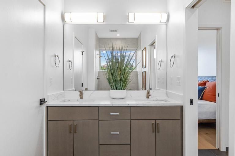 1031 Pacific Street. Kansas City, MO 64106