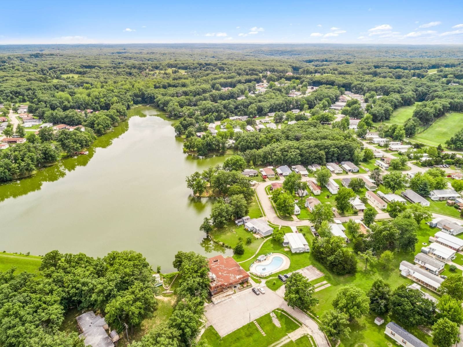 21549 Lakeview Dr. Warrenton, MO 63383