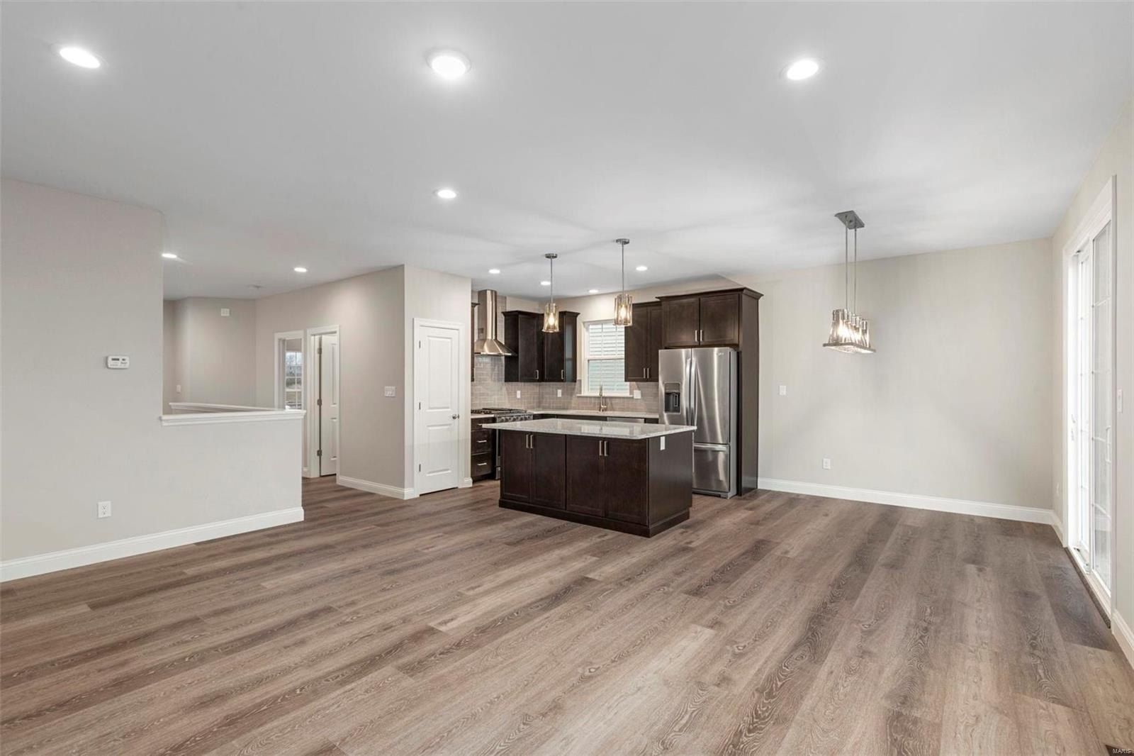 1 Lansford  Ryehill Manor. St Peters, MO 63376