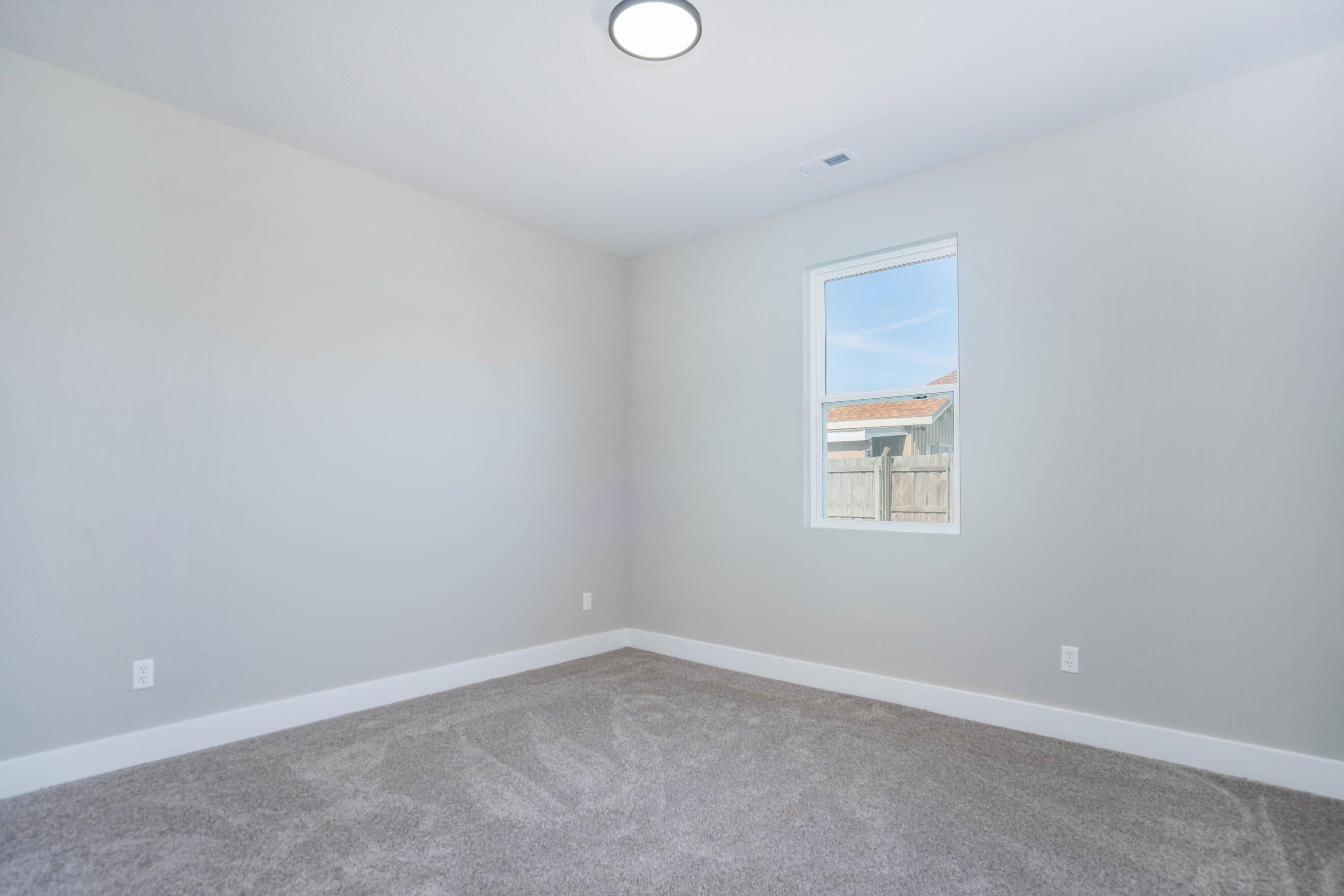 1213 N London Place. Republic, MO 65738