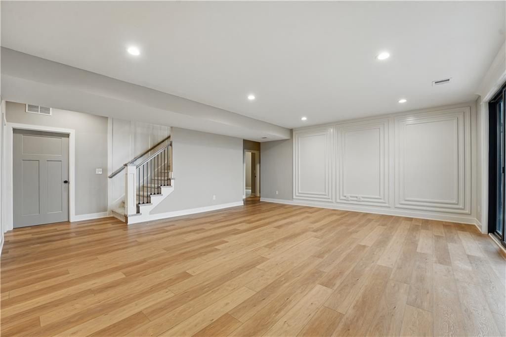 361 Nw Patch Court. Lees Summit, MO 64081