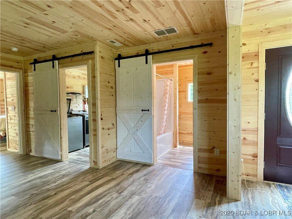 2064 State Road V. Linn Creek, MO 65052