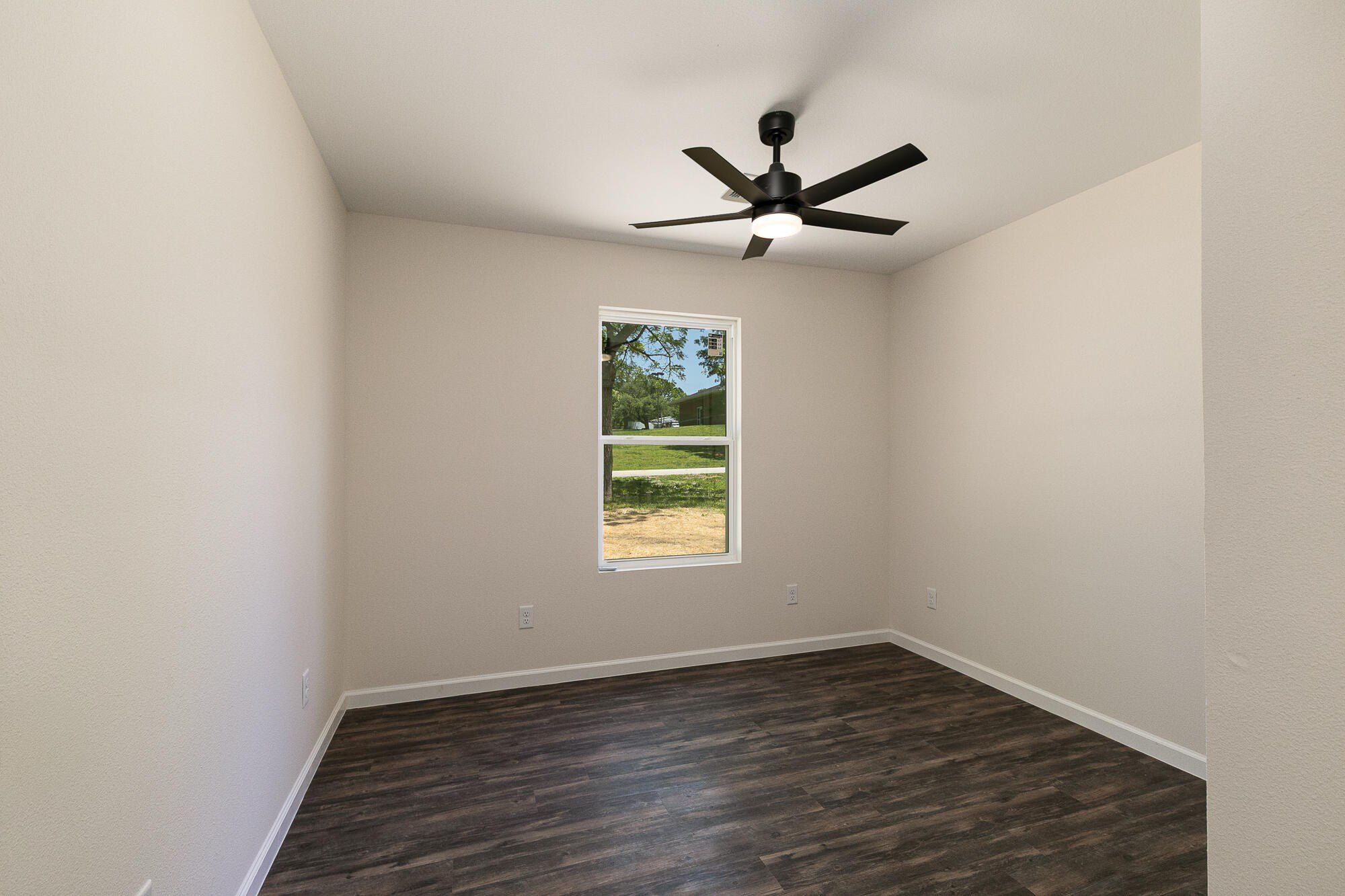 281 N 2Nd Street. Verona, MO 65769