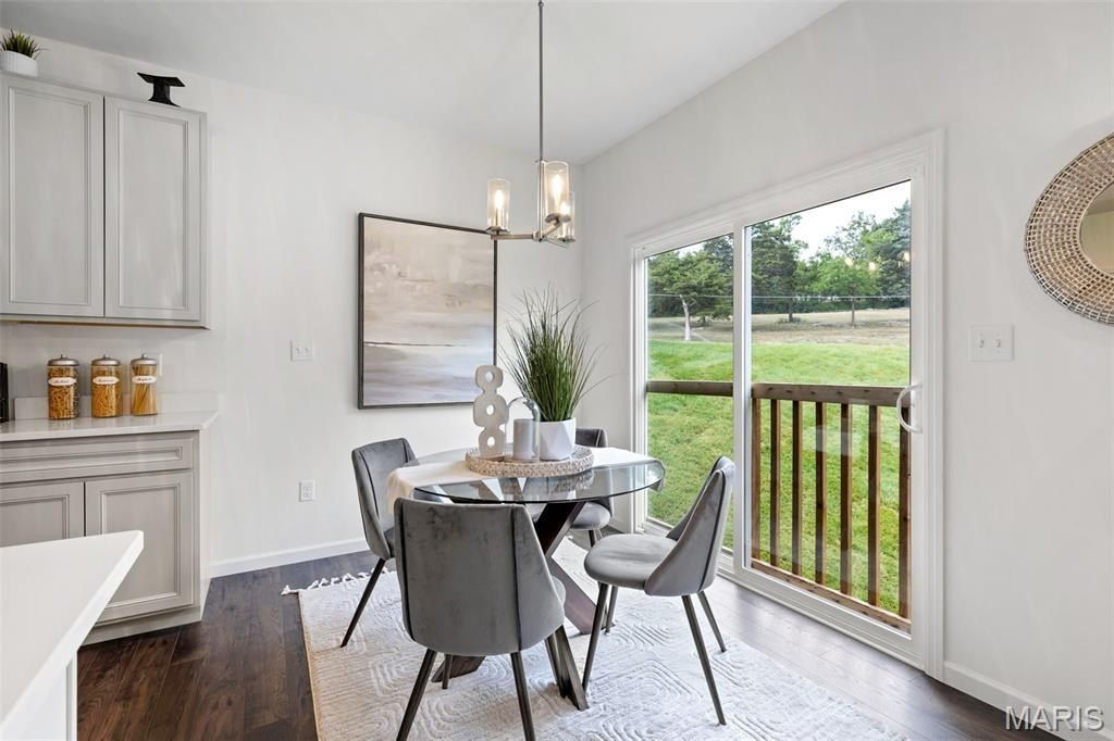 2 Aspen At Fox Run. Eureka, MO 63025