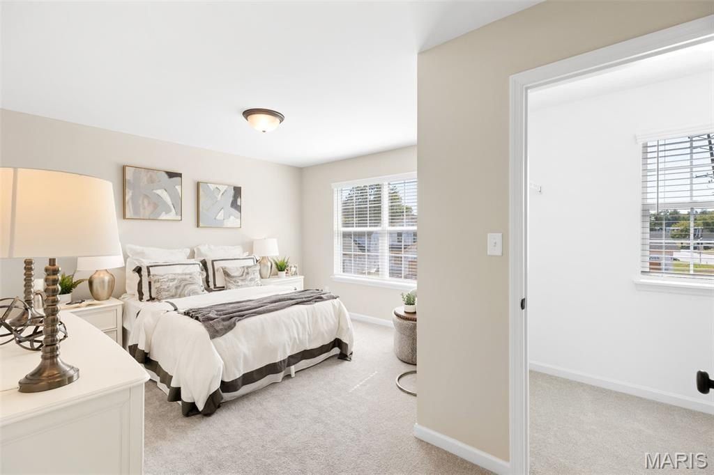 2 Ashford Winding Meadows. Fenton, MO 63026