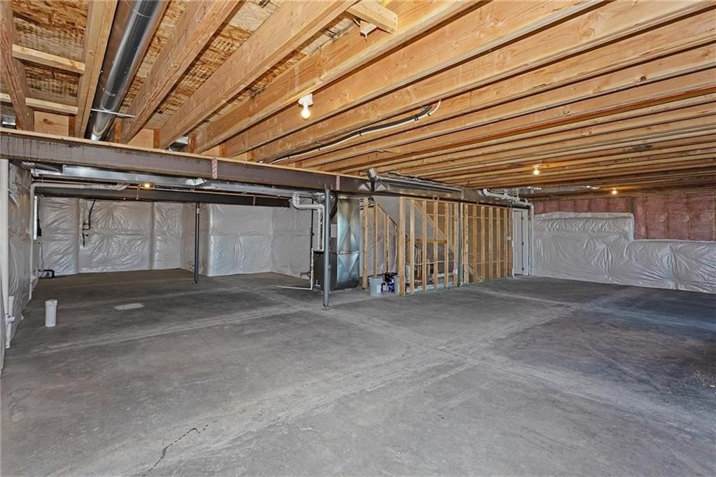 8890 N Monroe Avenue. Kansas City, MO 64156