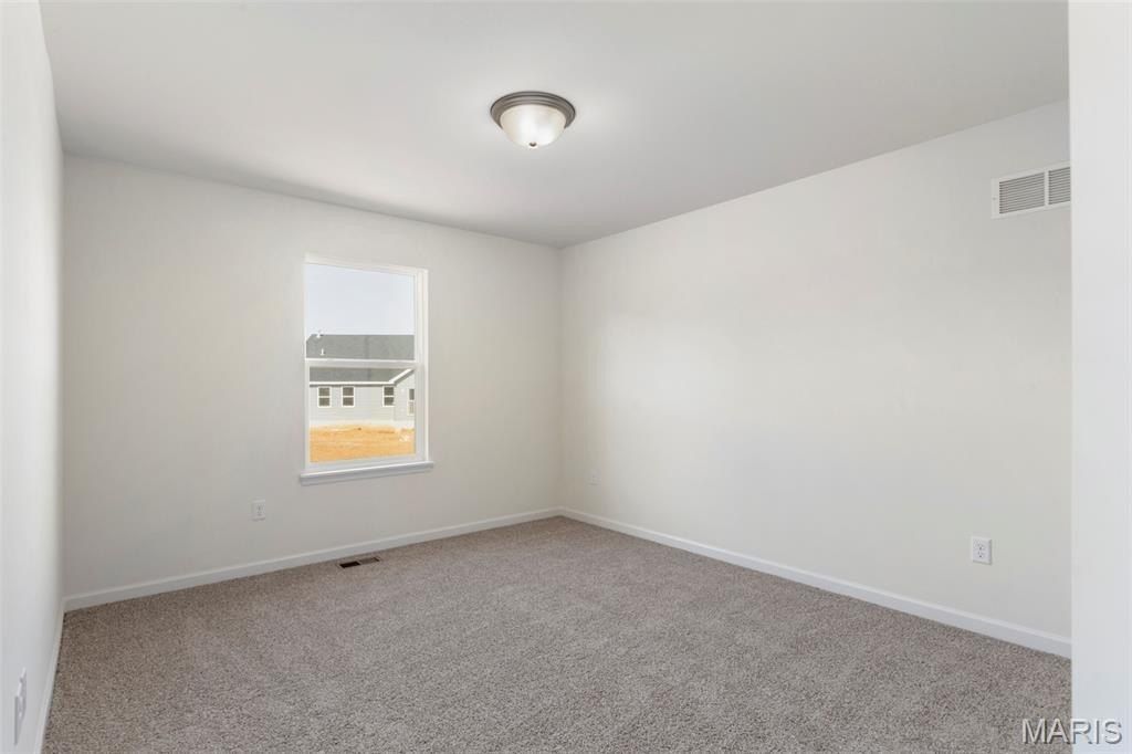 288 Osprey Court. Lake St Louis, MO 63367