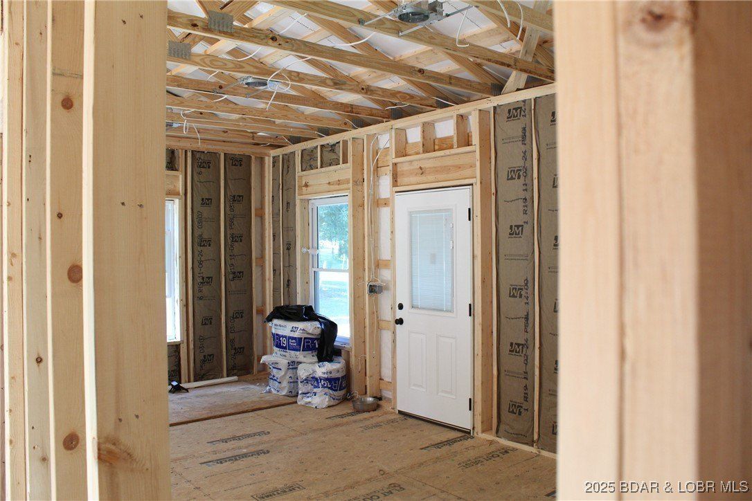 28511 Cody Road. Stover, MO 65078