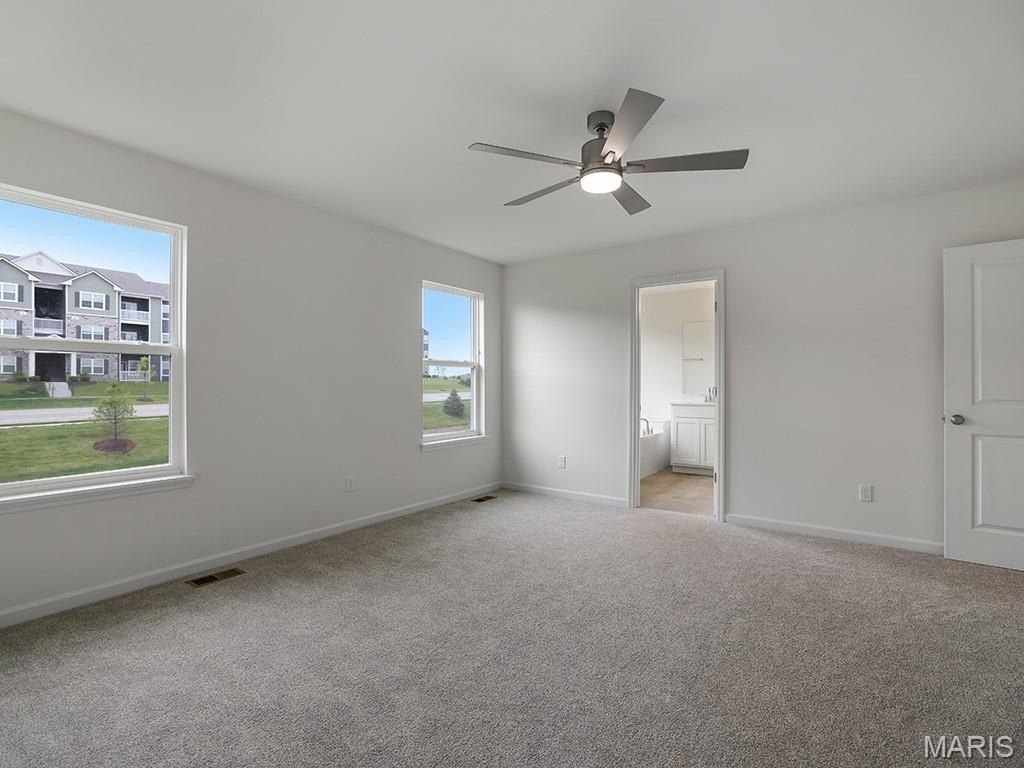 562 Evening Primrose Drive. Wentzville, MO 63385