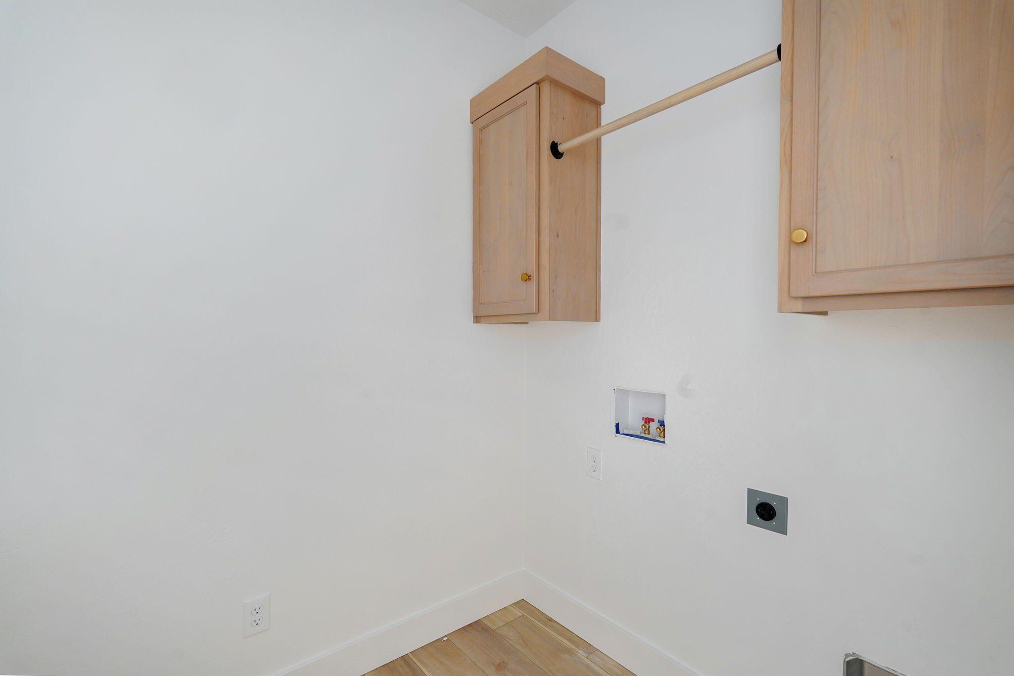 3032 W Allen Drive. Springfield, MO 65810