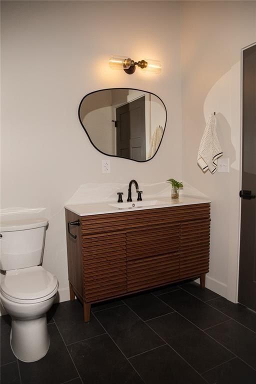 778 Lake Viking Terrace. Altamont, MO 64620