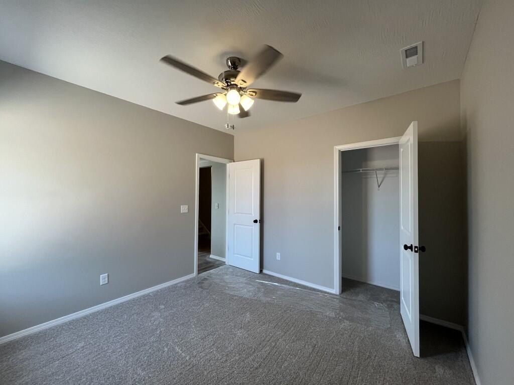 819 Holstein Lane. Marshfield, MO 65706