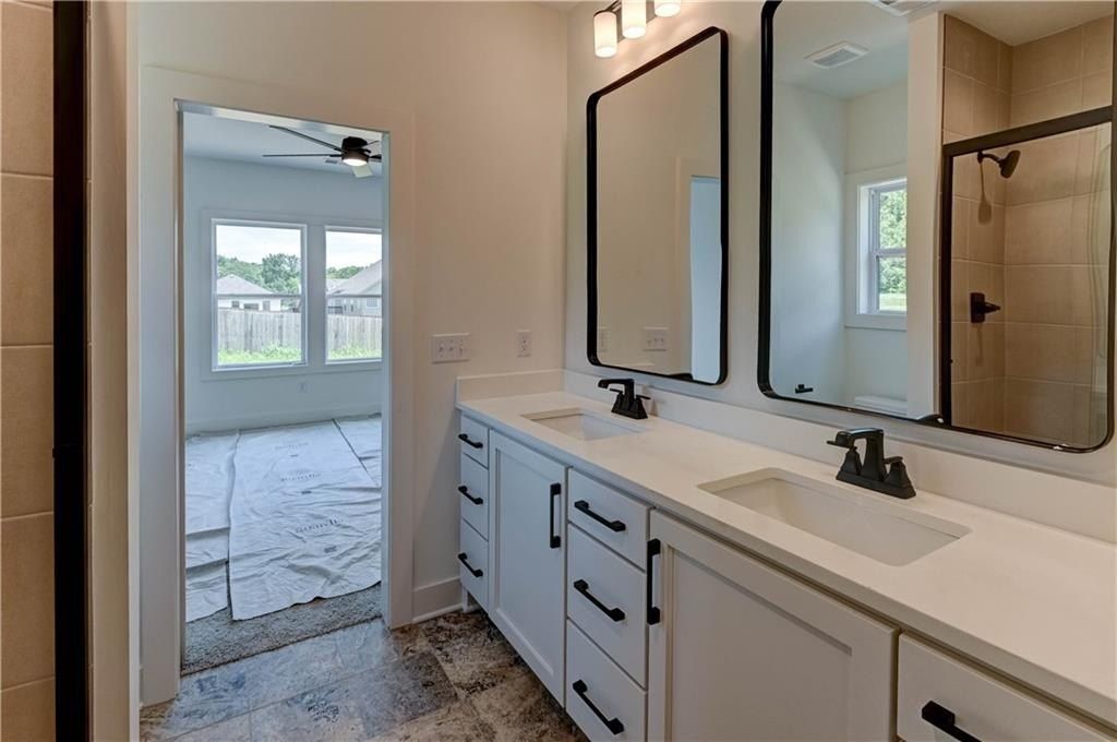 12705 Woodland Avenue. Kansas City, MO 64145