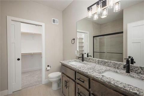 11808 E 231St Street. Peculiar, MO 64078