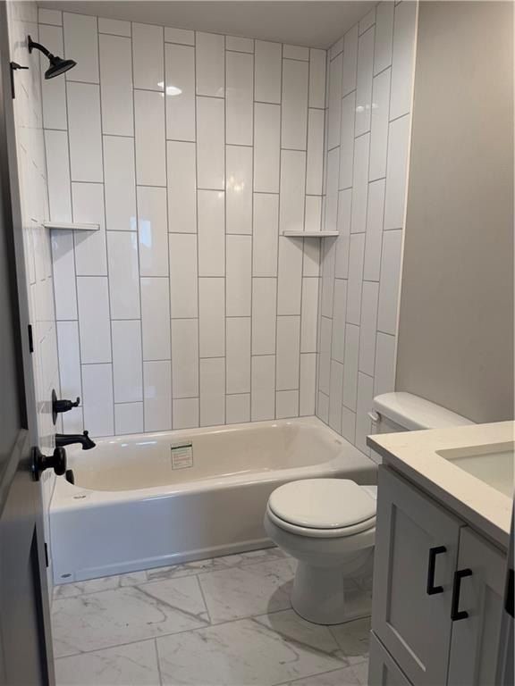 13311 Woodland Ranch Drive. Lone Jack, MO 64086