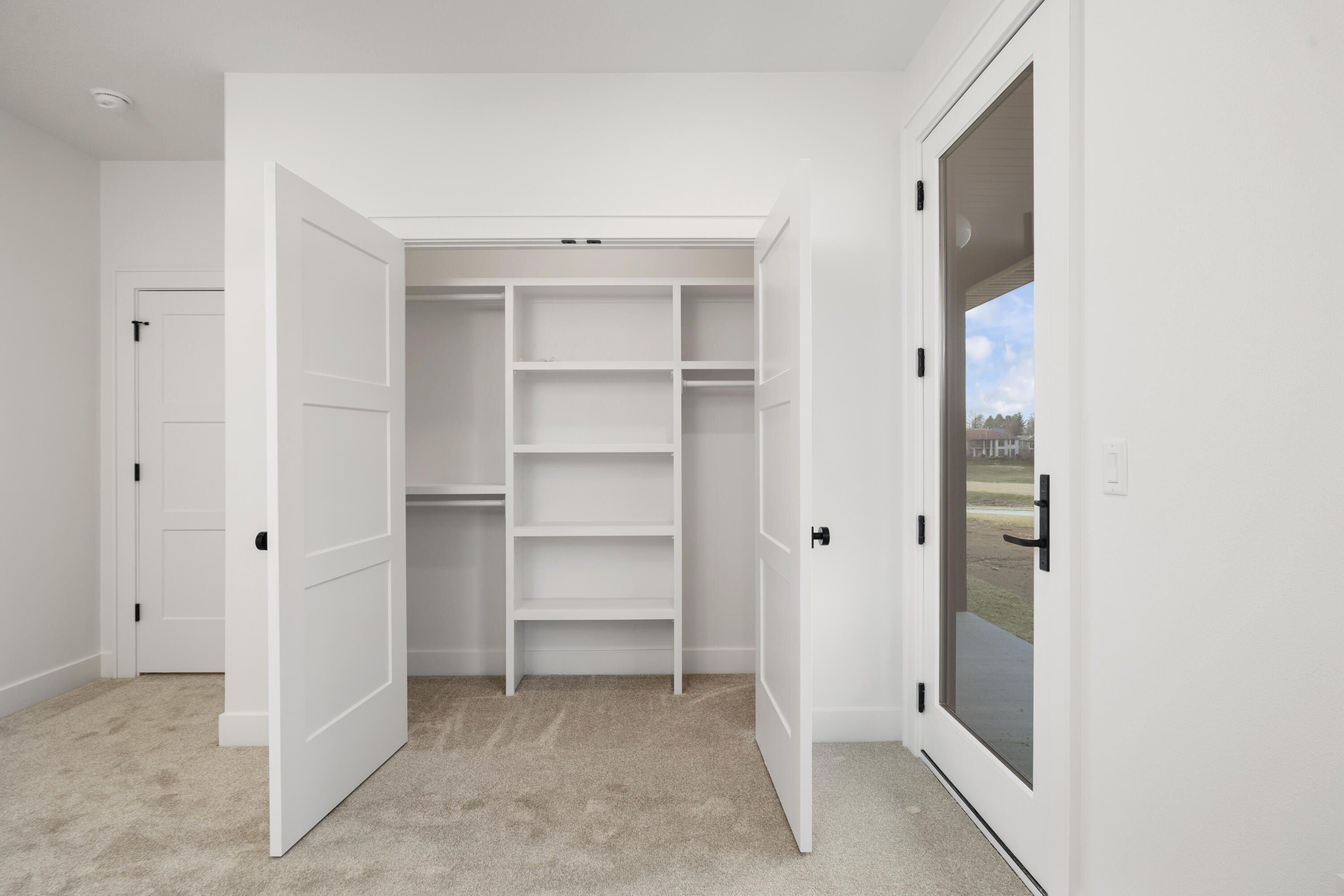 4141 E Vintage Point Drive. Rogersville, MO 65742