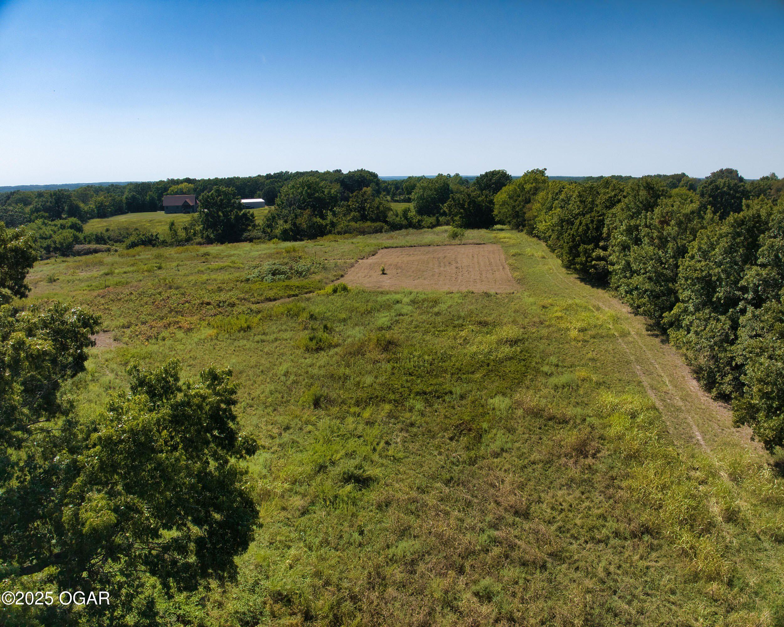 43 Spring Flood Road. Goodman, MO 64843