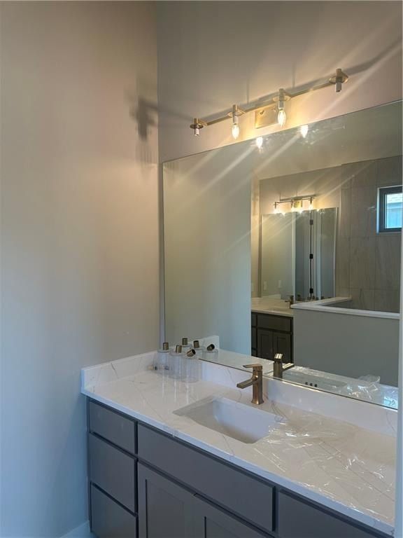 908 Savannah Lane. Greenwood, MO 64034