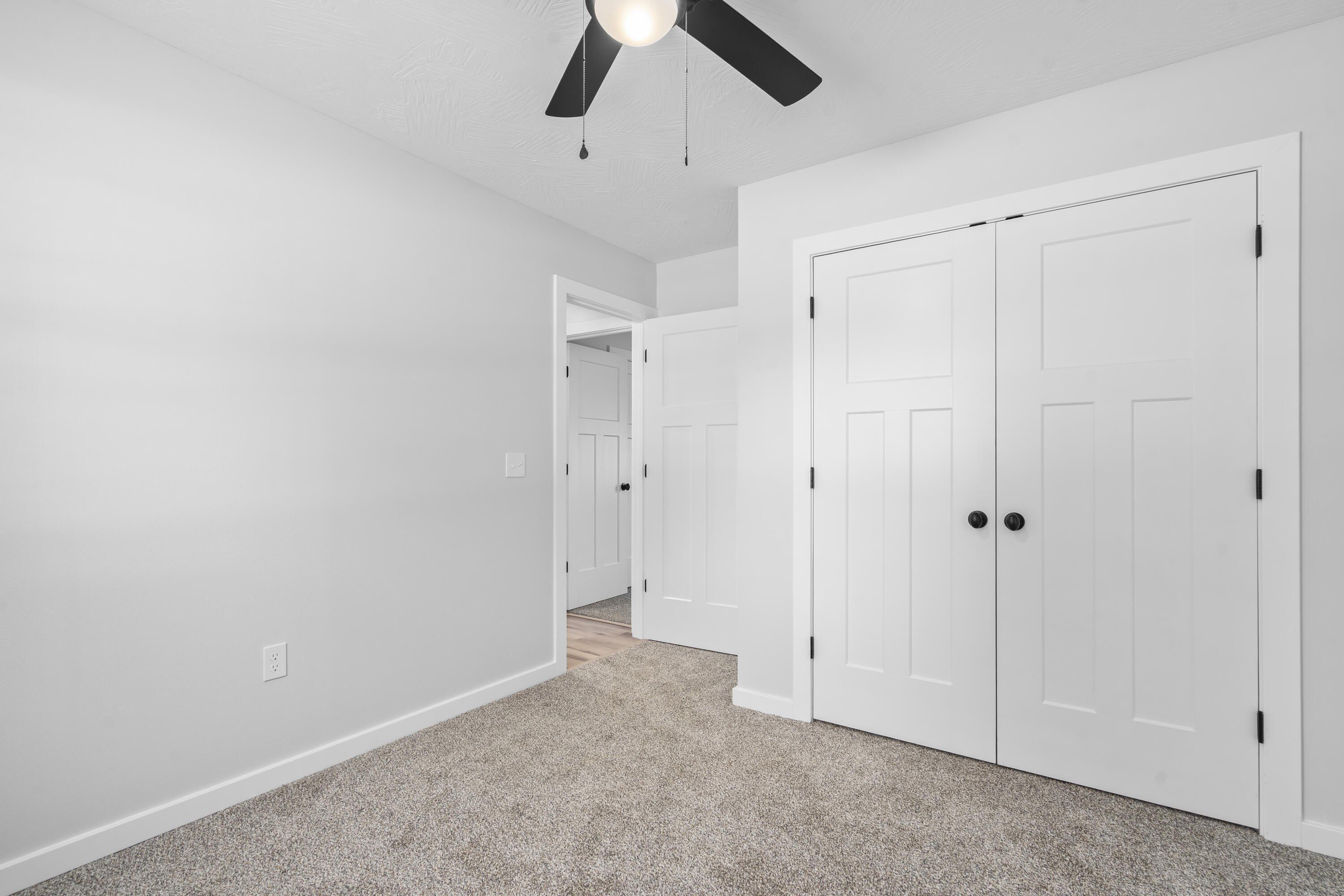 407 W Adamson Street. Miller, MO 65707