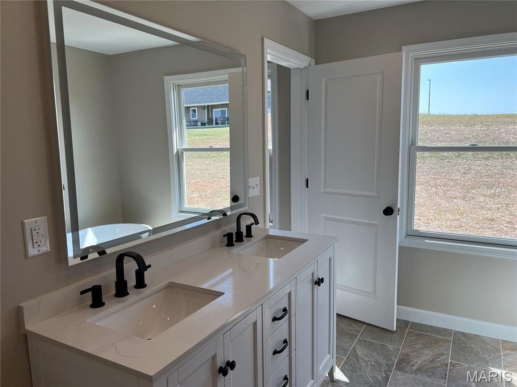 432 Honeysuckle Drive. Hannibal, MO 63401