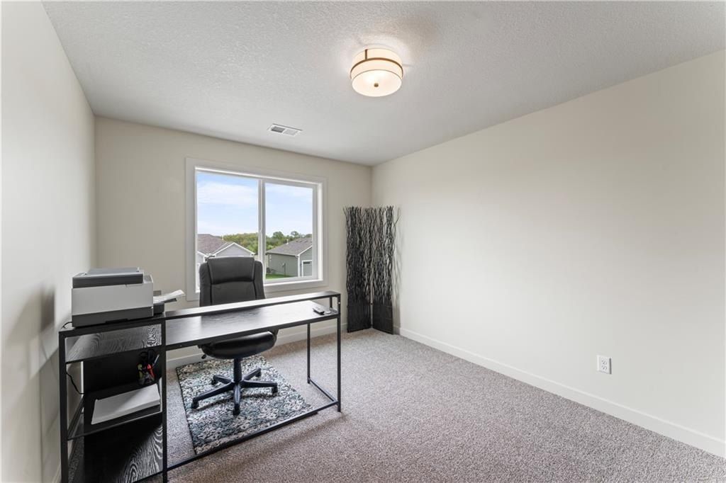 2200 Se Oak Ridge Drive. Oak Grove, MO 64075