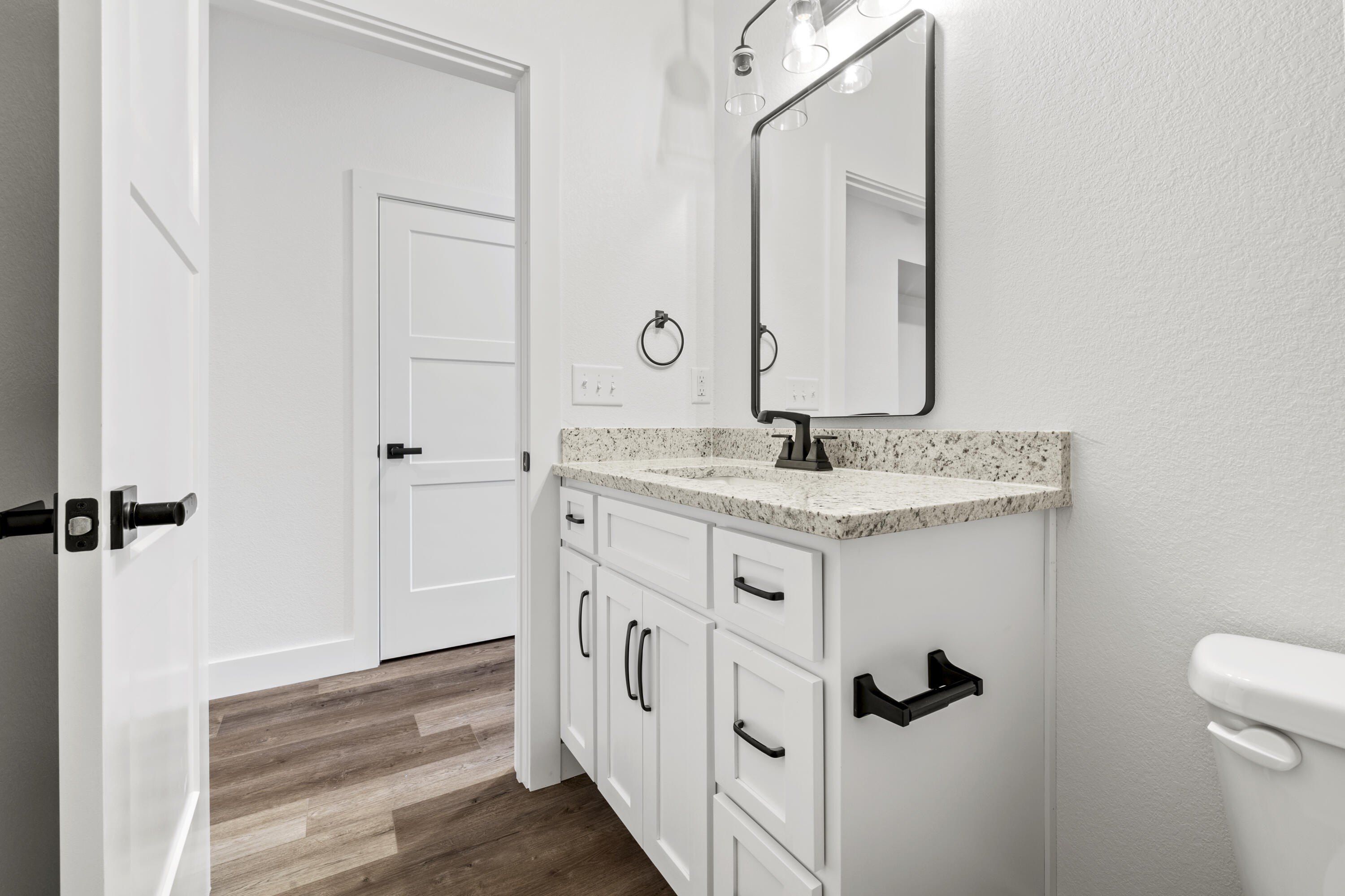 13 Koa Drive. Reeds Spring, MO 65737