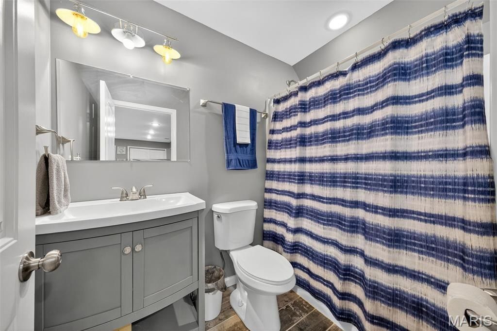 6 Spring House Ct. Troy, MO 63379