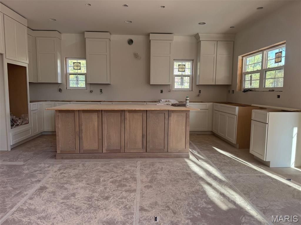 9500 Old Bonhomme Road. Saint Louis, MO 63132