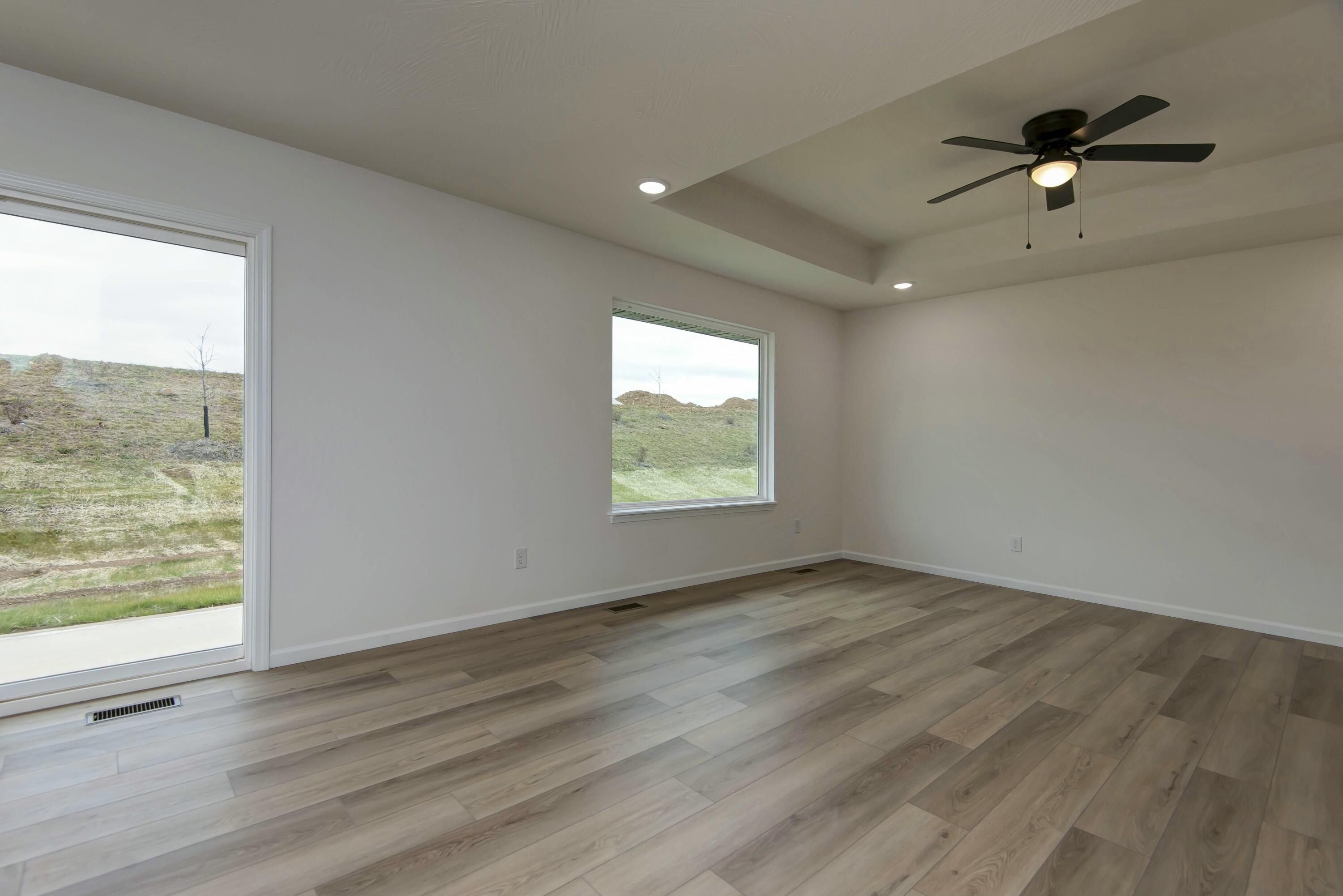 1910 W Woodhaven Drive. Ozark, MO 65721