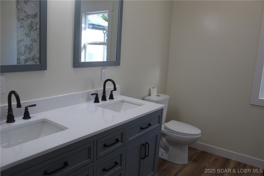 106 Mayerling Drive. Gravois Mills, MO 65037