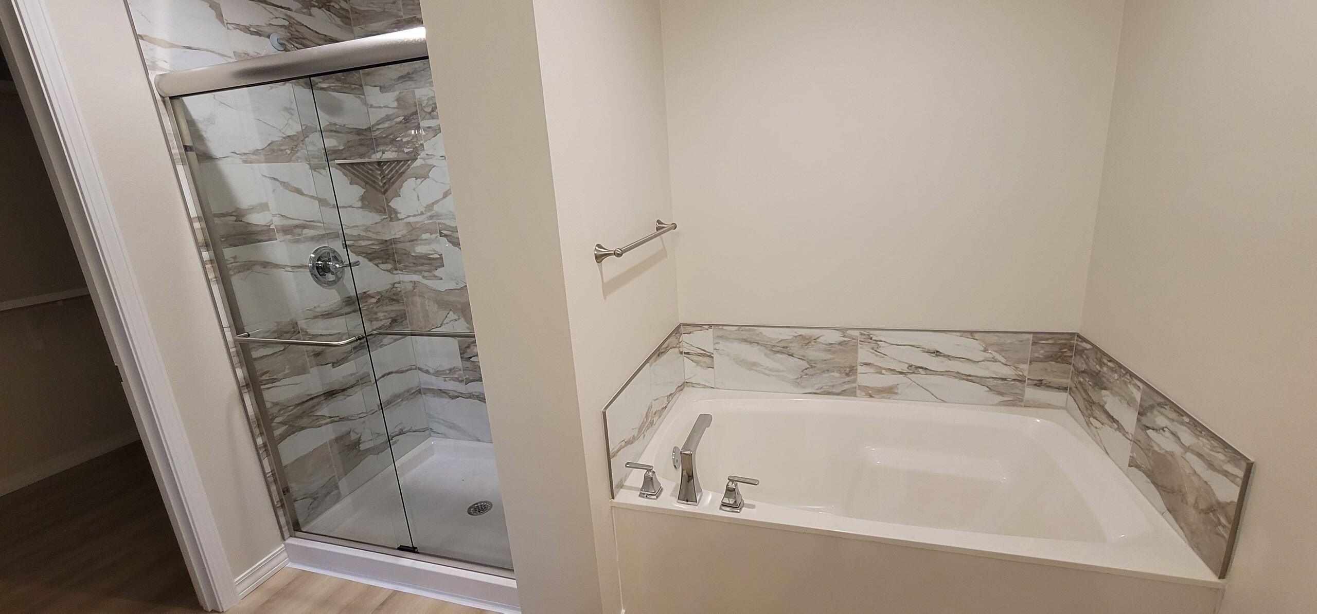 621 W Arbor Glenn Drive. Nixa, MO 65714