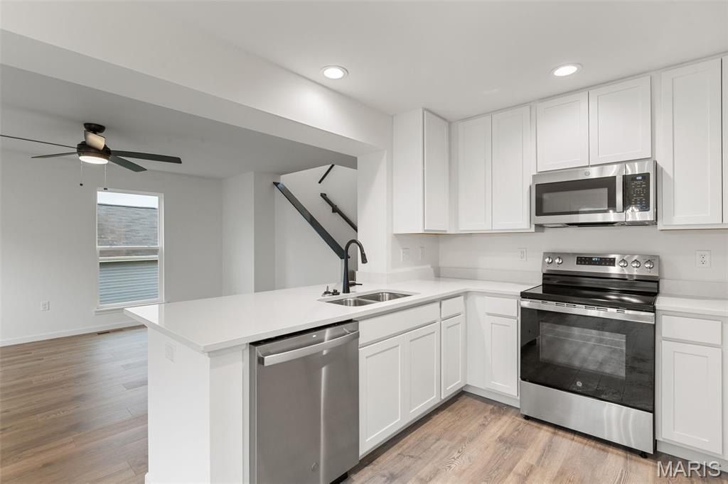 1032 Black Bear Drive. House Springs, MO 63051