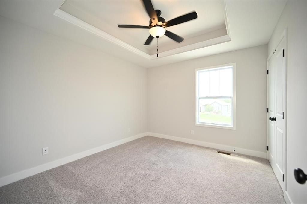 103 Sally Circle. Dearborn, MO 64439