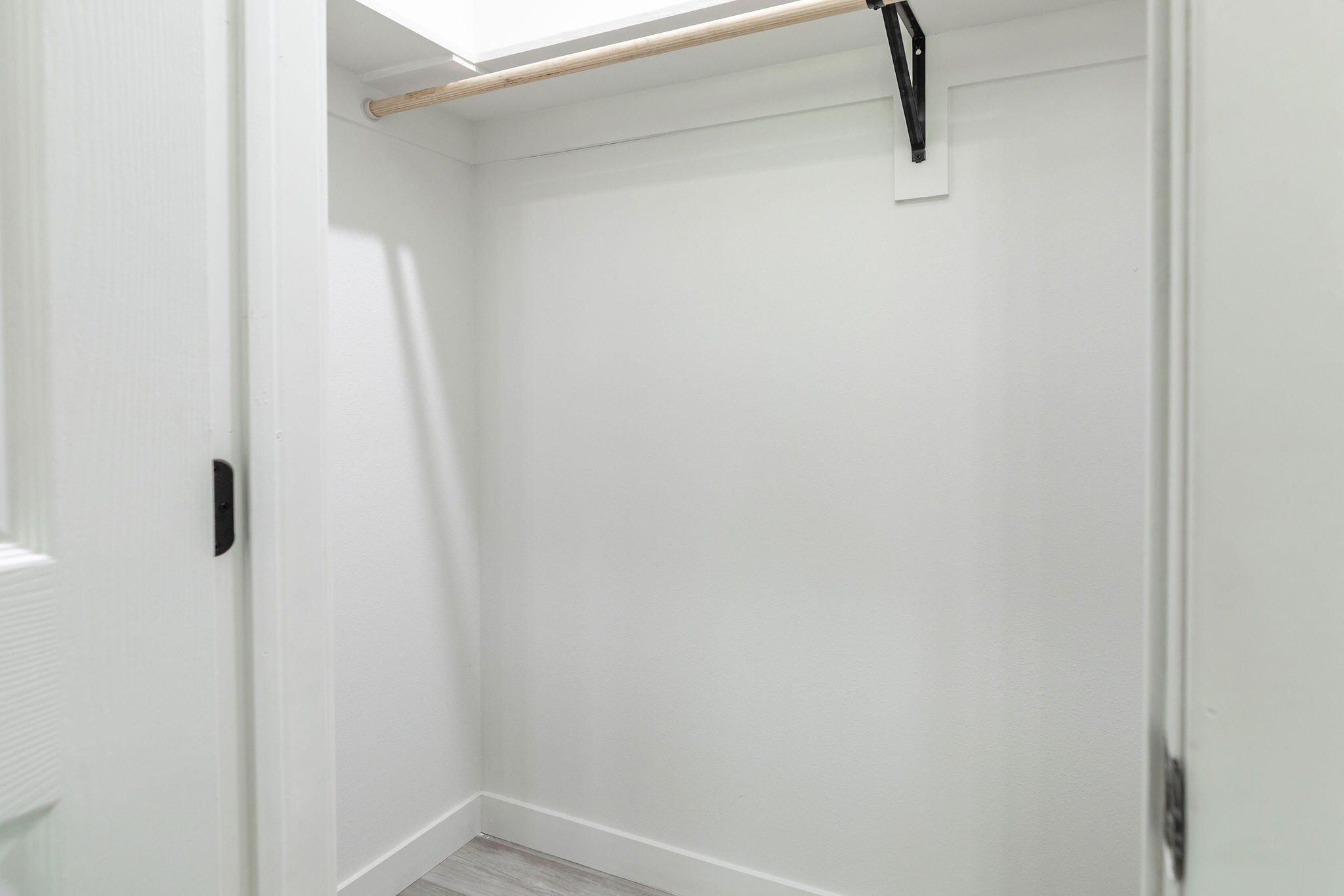 181 Sagers Lane. Hollister, MO 65672