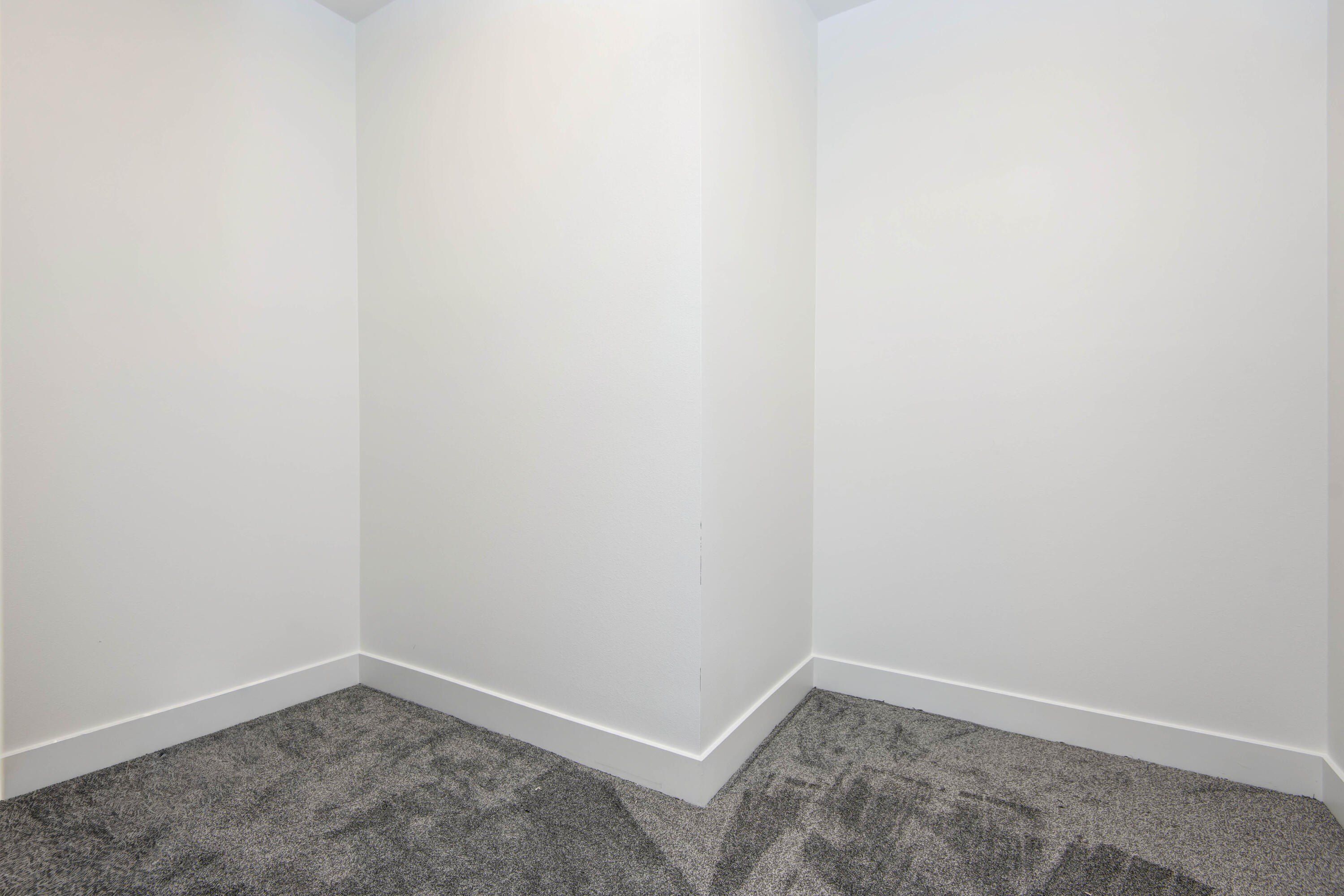 2946 W Olive Street. Springfield, MO 65802