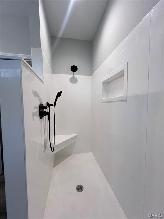 96 Fiddlers Close. Washington, MO 63090