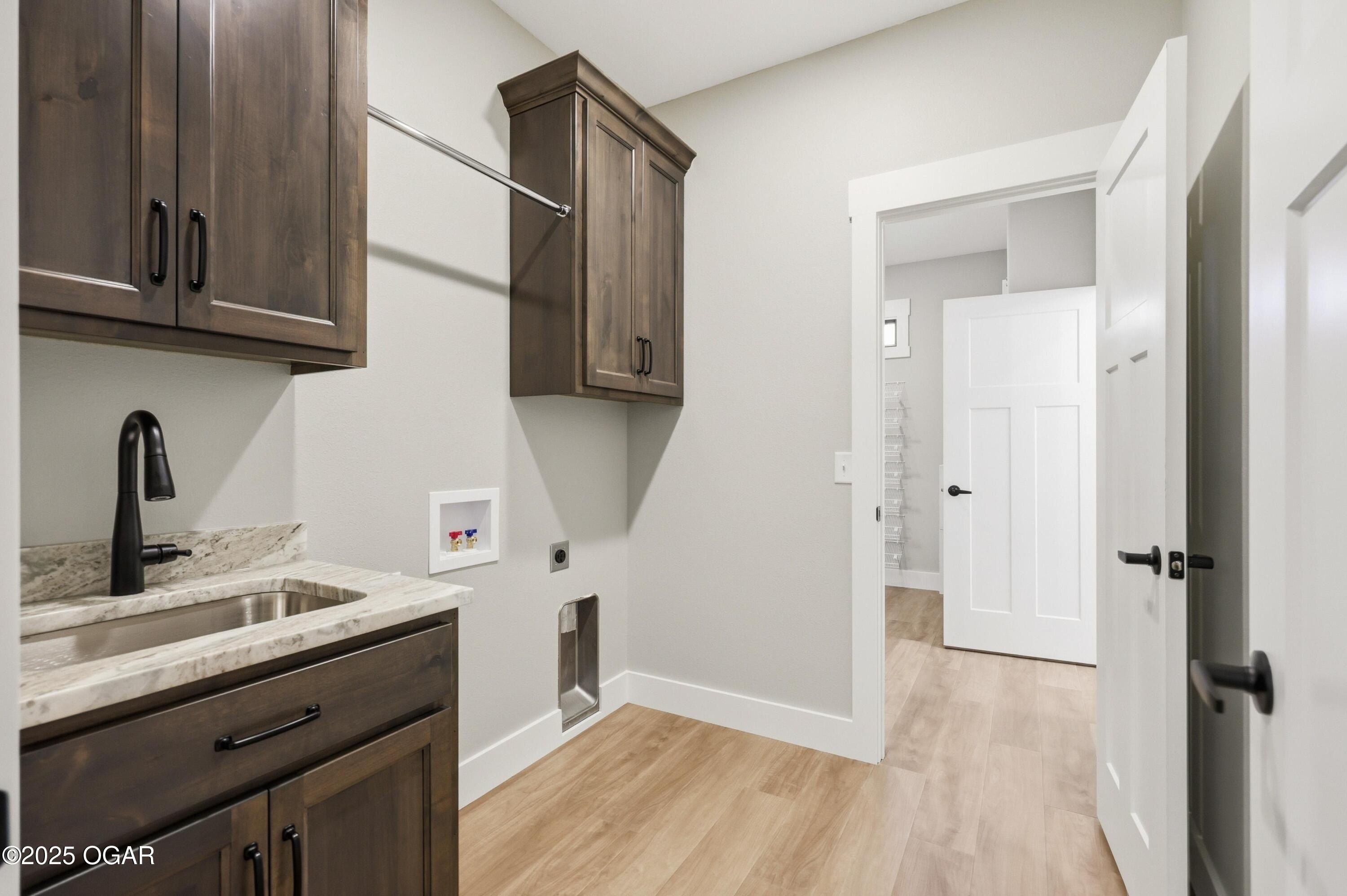 921 N Fountain Street. Carterville, MO 64835