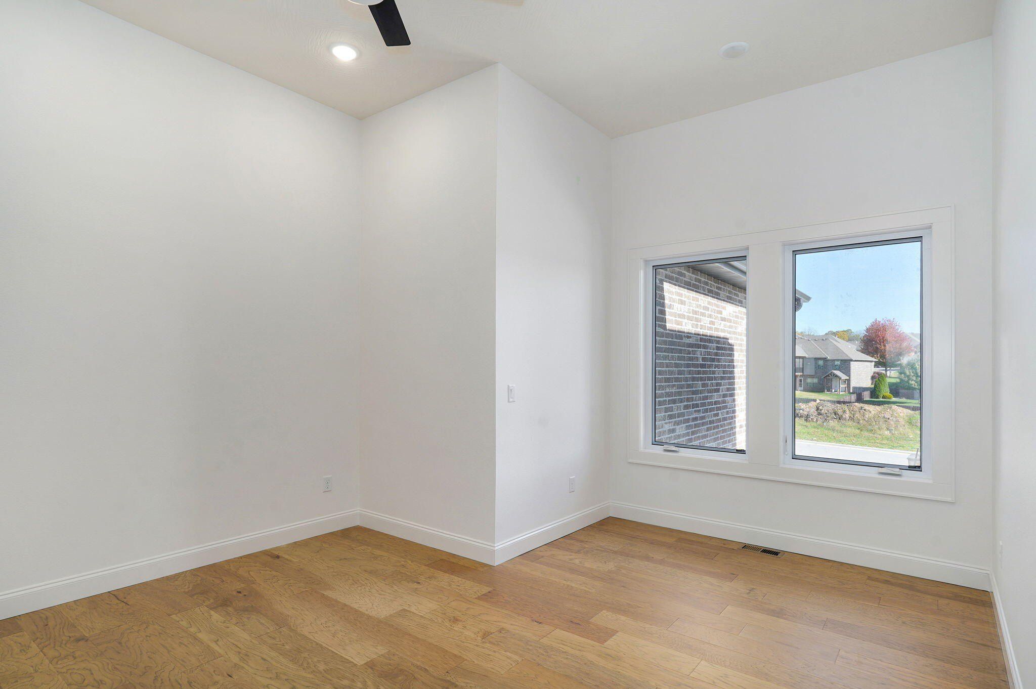 Lot 48 N Silver Charm Avenue. Springfield, MO 65802