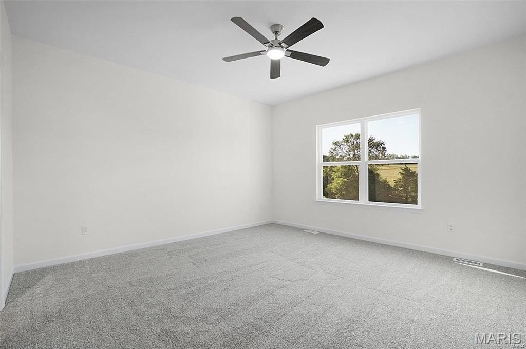 2308 Hanks Close. Washington, MO 63090