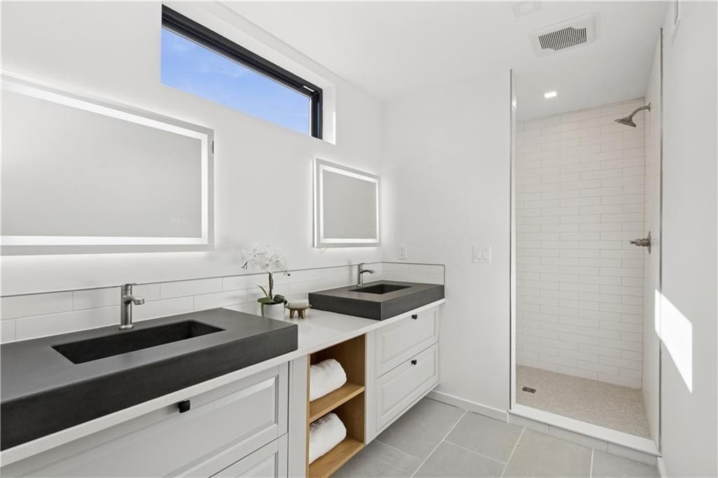 2605 West Paseo Boulevard. Kansas City, MO 64108